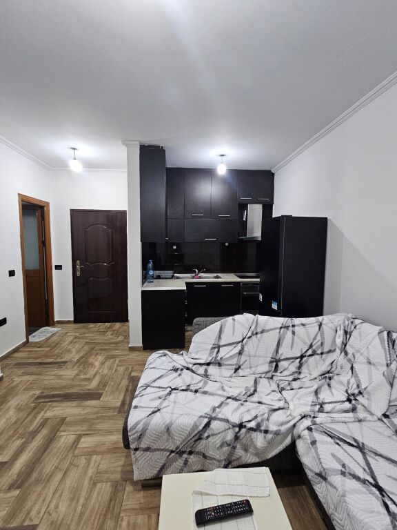 Apartament 2+1 me qera | Astir |