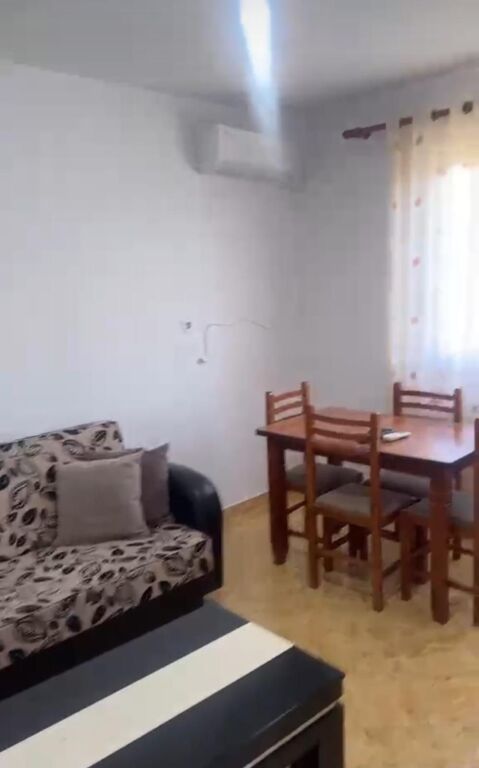AP. 1+1 for rent, Police Station 4