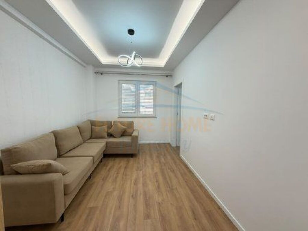 Shitet, Apartament 1+1, Don Bosko, Tiranë.