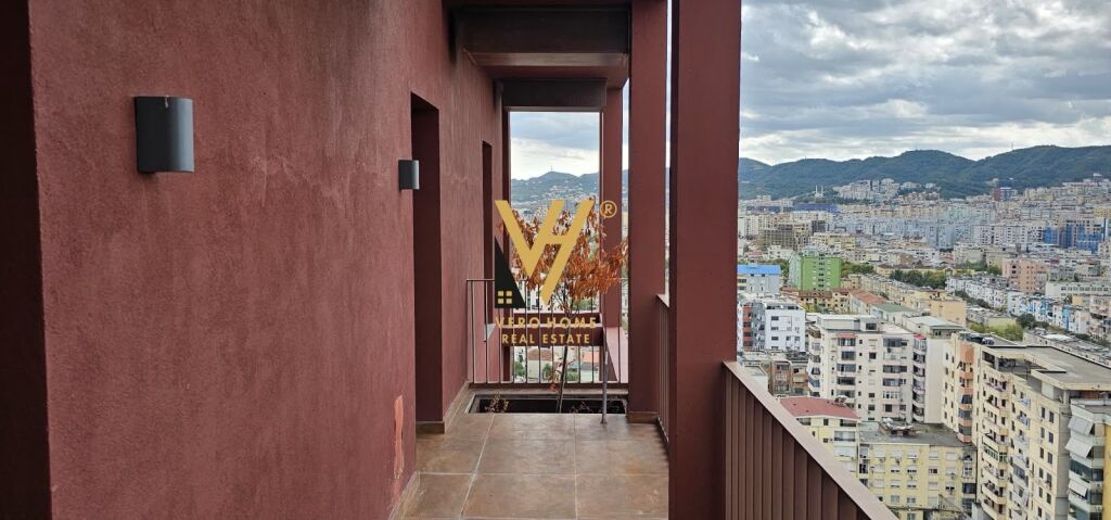 OFFICE 160 M2 FOR RENT AT GARDEN BUILDING, KAVAJES STREET 230,000 LEKE
