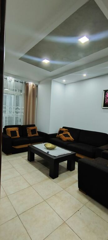 Apartament 2+1+2 per qera ne Astir !
