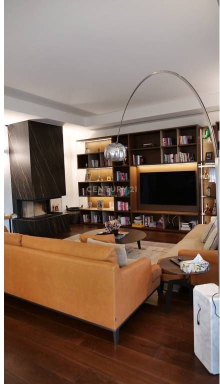 ✨ EKSKLUZIVE | PENTHOUSE PER SHITJE LUXURY 3+1 📍 KOMPLEKSI DELIJORGJI | TIRANË
