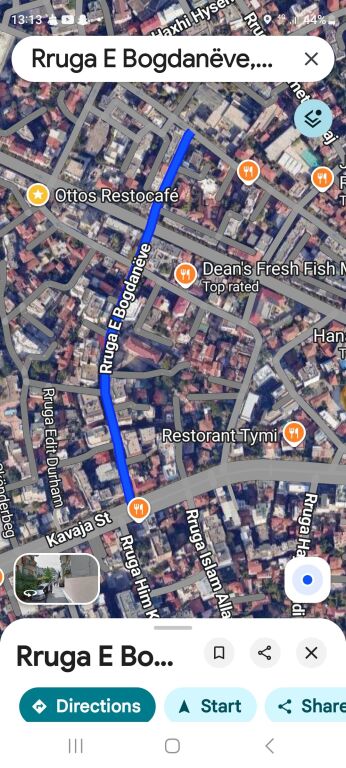 Jepet me qera  Garsoniere  37 m2 Rruga e Bogdaneve