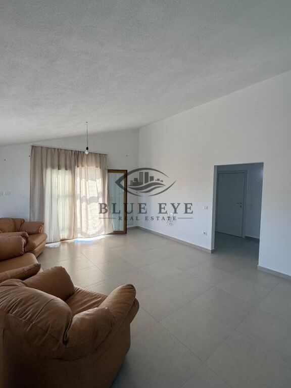 2+1 Villa for Rent in Shkozet