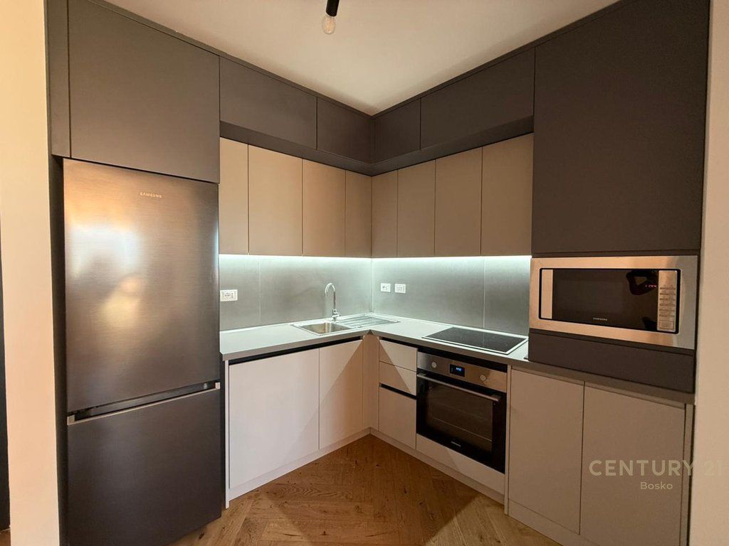 Apartament 1+1 për Shitje me Post Parkimi | Lake View