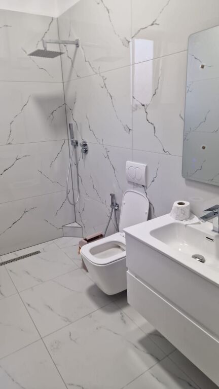 Apartament me qera 3+1 ne Rrugen e Elbasanit ID 5701