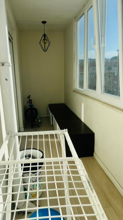 Jepet me qira Apartament 2+1  Kompleksi "KONTAKT" 21 Dhjetori, ish klubi Partizani