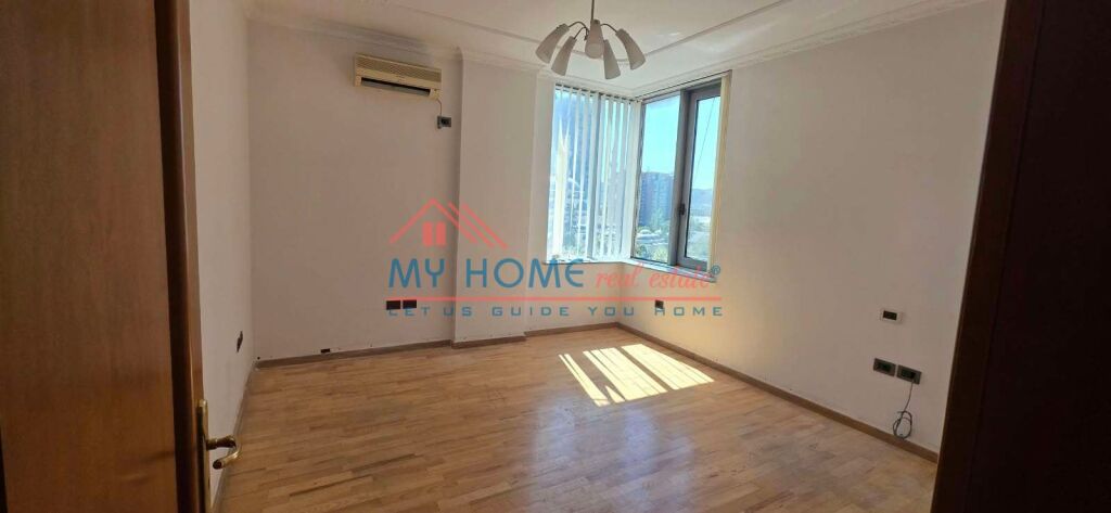 Apartament 2+1 ne Shitje Qender ne Tirane Qender