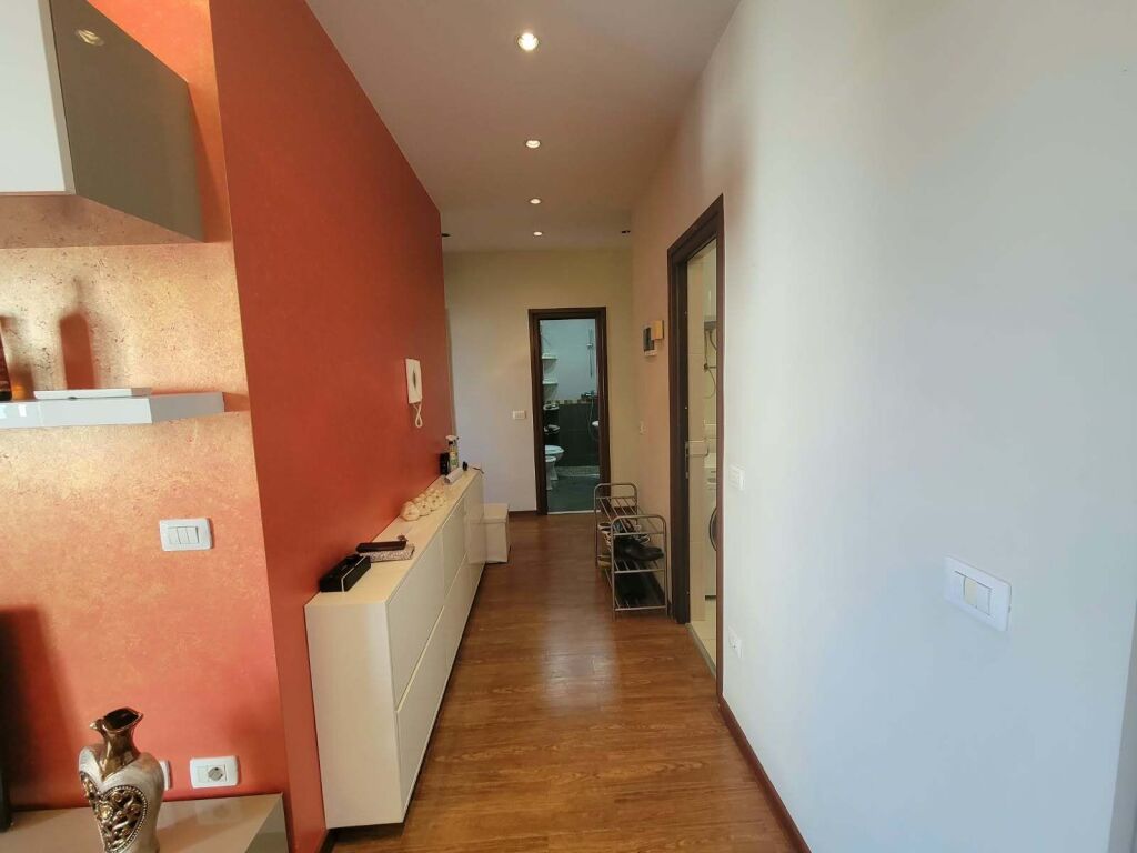 Apartment 2+1+2 for rent Yellow Buildings