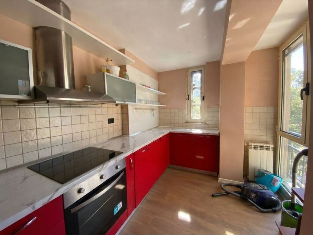 Qera,Apartament 1+1,Qender.