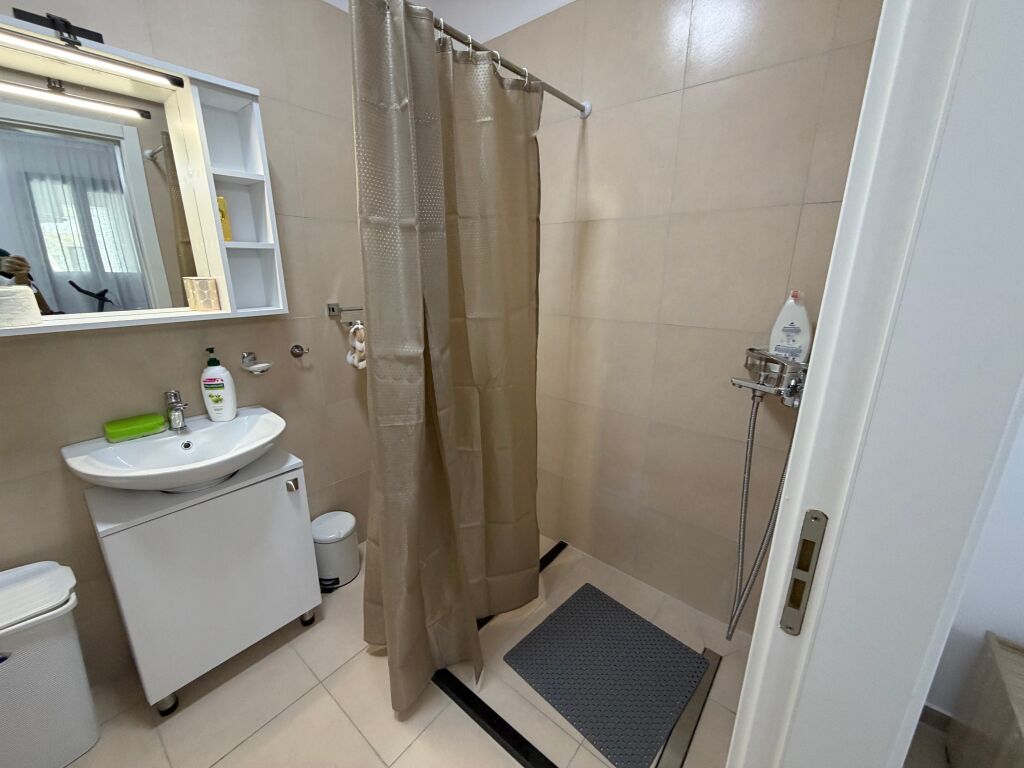 Rent 2+1 + parking Dry Lake
