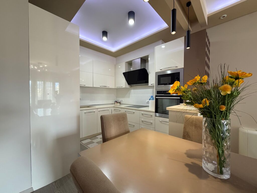 APARTMENT 2+1+2 FOR SALE NEAR KOSOVAREVE STREET!