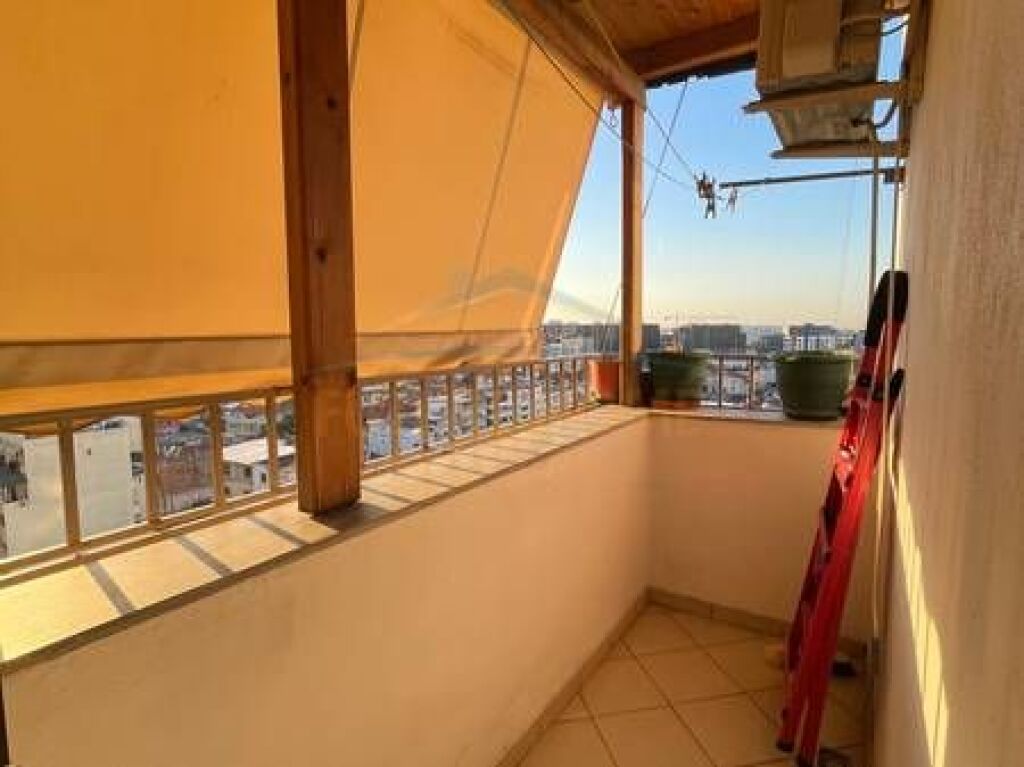 Affitto, Appartamento 3+1+2, Via Kavaja. PRO74880