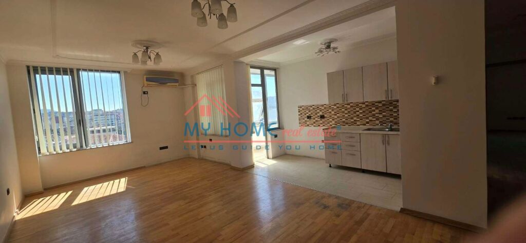 Apartament 2+1 ne Shitje Qender ne Tirane Qender
