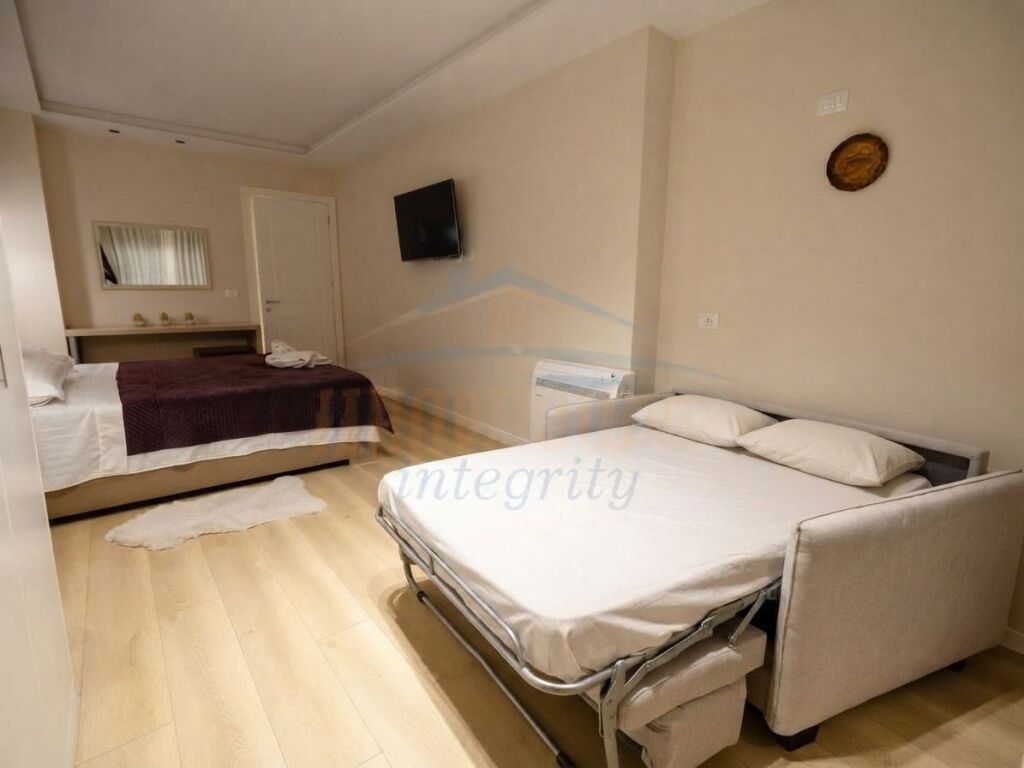 Qera, Apartament 1+1, Selvia, Tiranë.