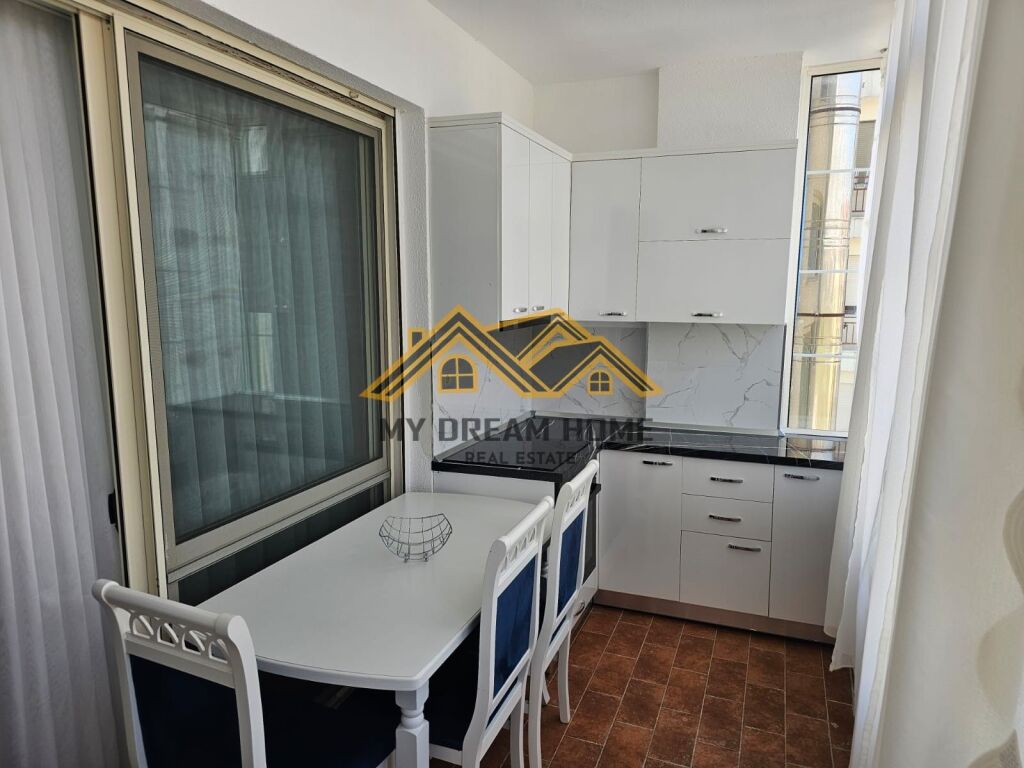 SHITET APARTAMENT 1+1 NE GOLEM