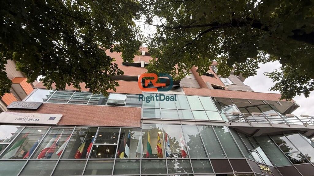 At Coin, Premium Space For Rent, Suitable For Various Activities !!!