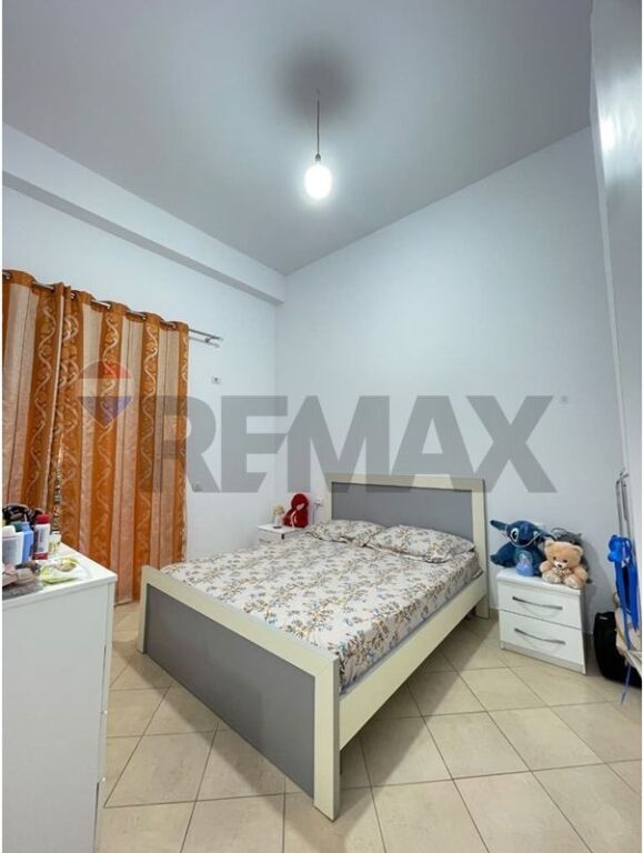 Apartment - For Sale - Kodra e Diellit 1, Tirana