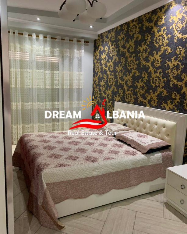 Apartment 2+1+balcony for rent at Zogu i Zi, Tirane ID 5704