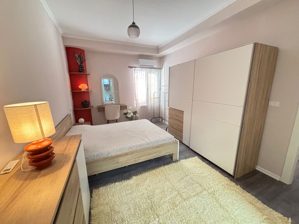 APARTAMENT ME QIRA – PAS LAKE VIEW