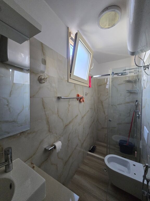 Jipet me qera Apartament 1+1 Te liceu