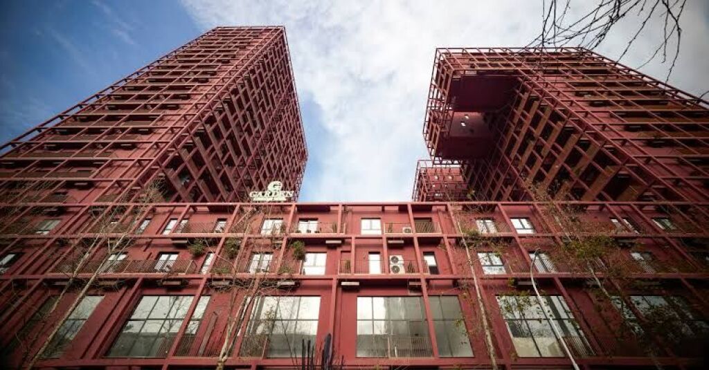 Appartamento in Vendita,2+1,Edificio Garden, Via Kavaja, Tirana