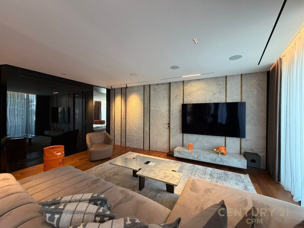 Apartament luksoz per qira – Lake View Residence