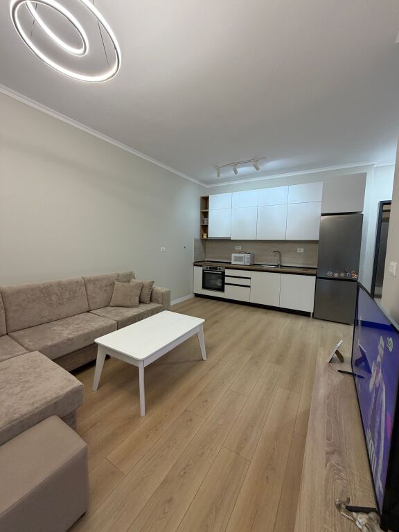 Jepet me qera apartament 1+1 – Univers City