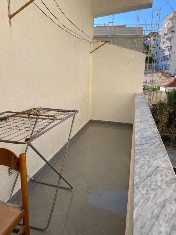FOR RENT THE SECOND FLOOR OF A VILLA