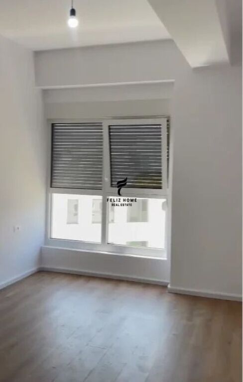 SHITET APARTAMENT 1+1 ALI DEMI 11.500.000 LEKE FH-95517