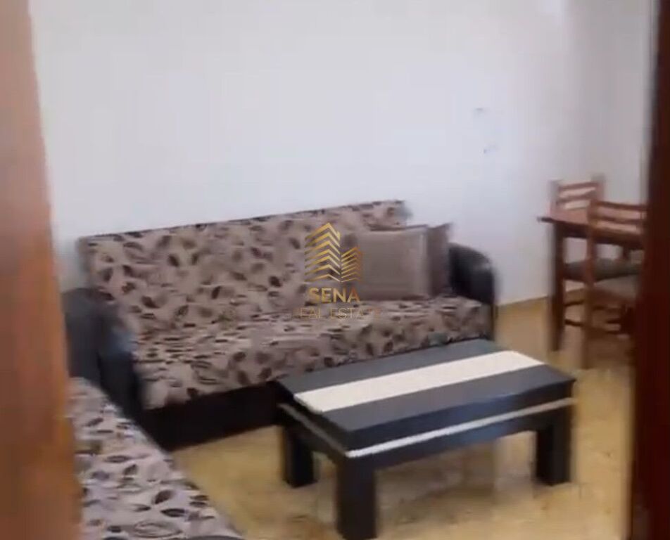 Qira, Apartament, 1+1+blk, Kinostudio, 45.000 Leke/Muaj