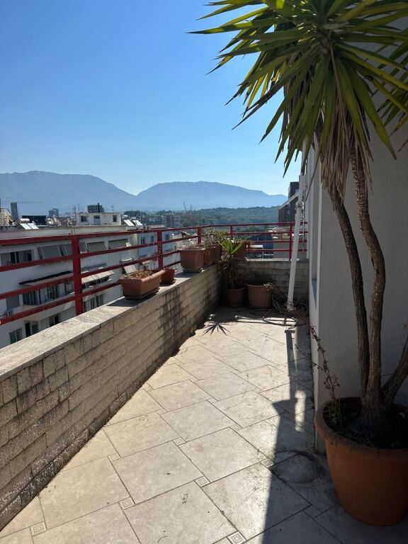Apartment 2+1+2 for sale Paris Commune
