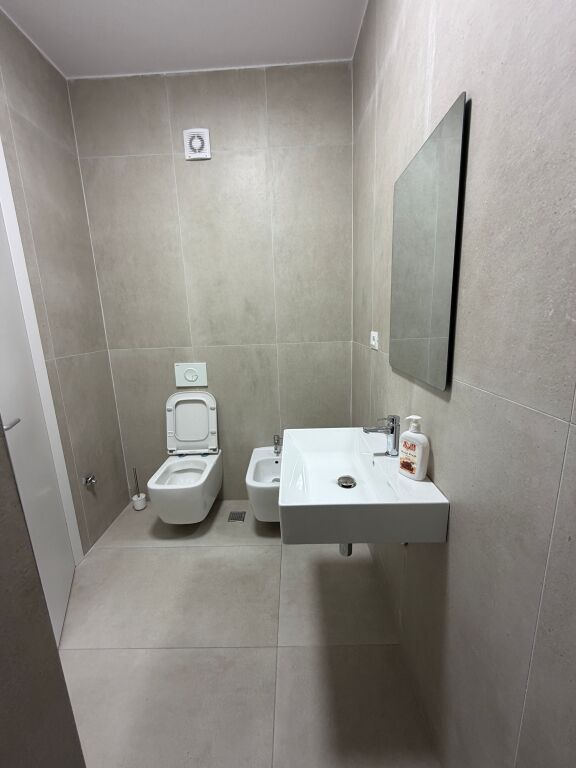 Jepet me qera apartament 1+1 – Univers City