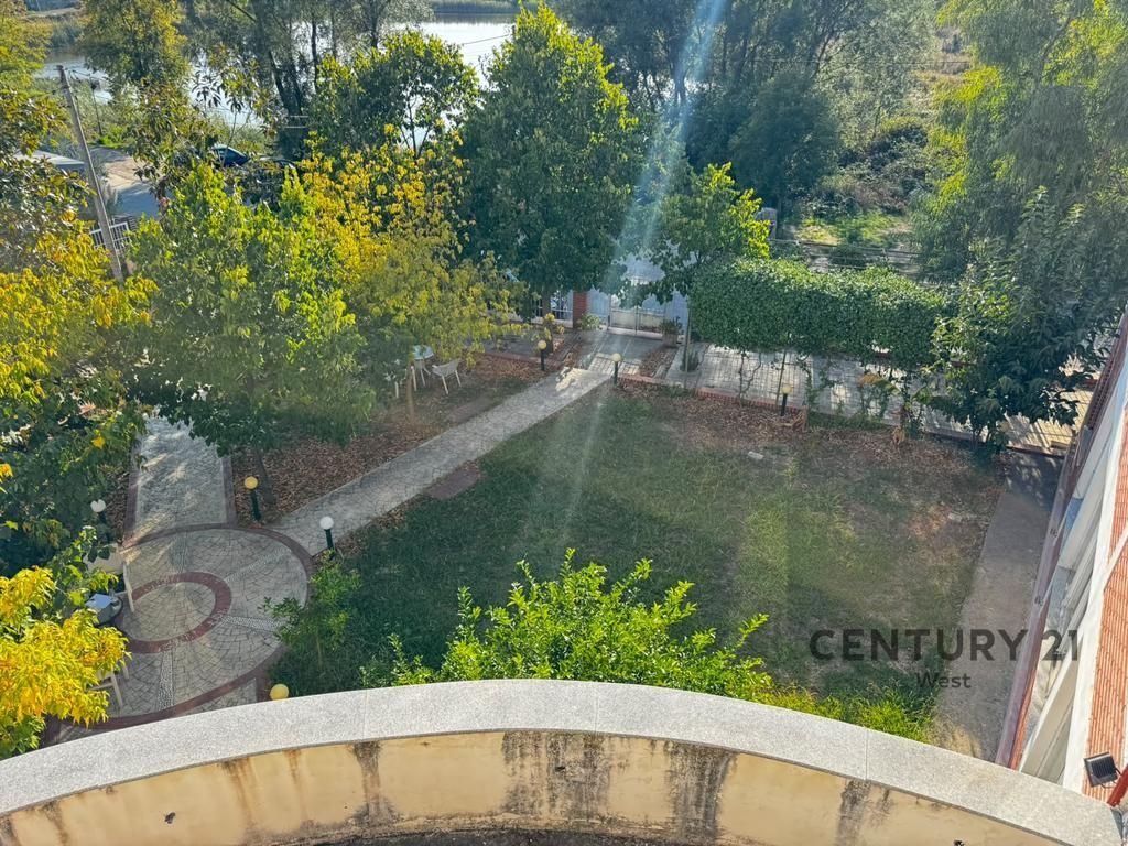 Multifunctional Building for Rent Near Linza Lake