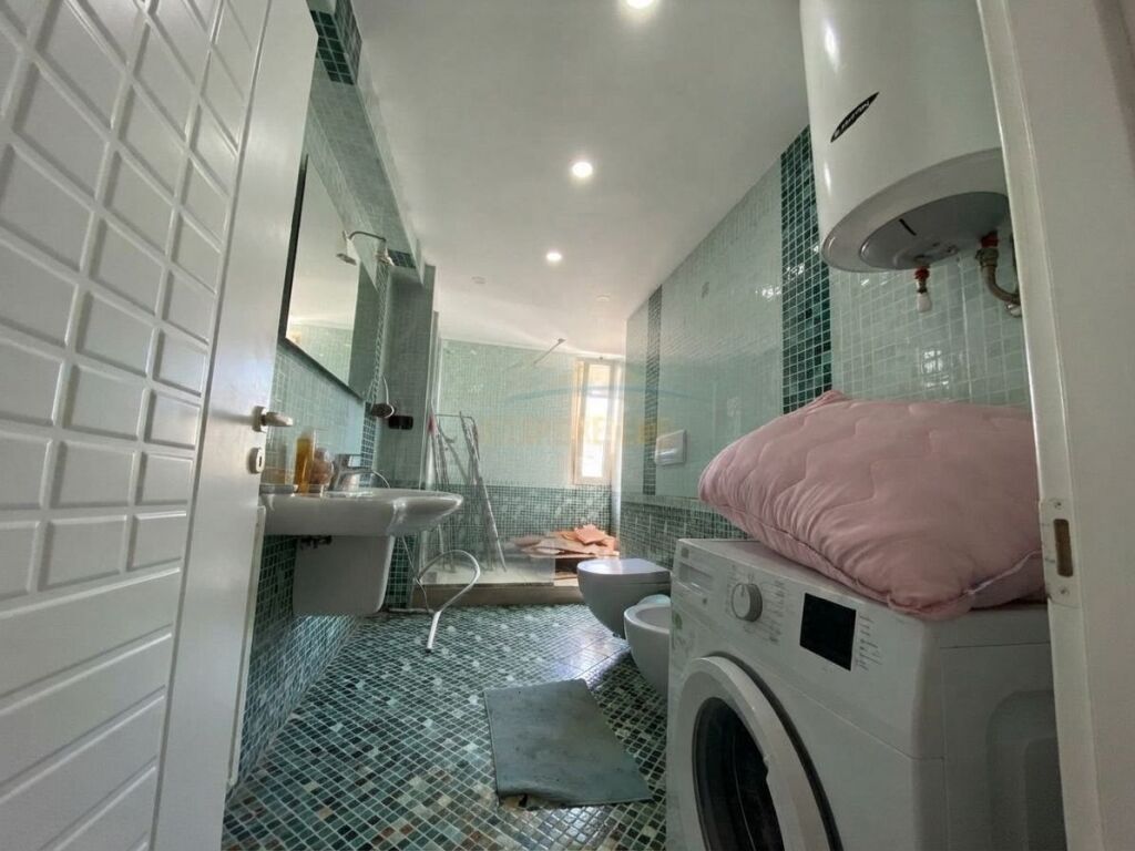 Qera,Apartament 1+1,Qender.