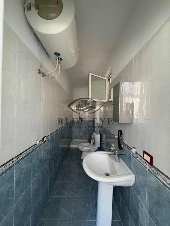 APARTAMENT 2+1+2 ME QIRA – STACIONI I TRENIT