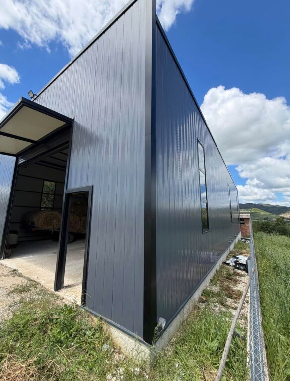 🏭 IN AFFITTO | AMBIENTE MAGAZZINO – KOMBINAT