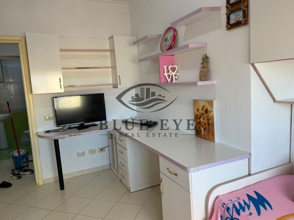 JEPET ME QIRA APARTAMENT 2+1 – PRANË KAZAZIT!