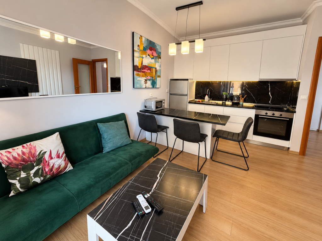 Apartment 2+1 for rent near Pazari i Ri