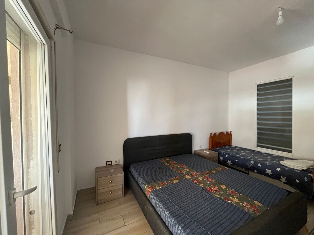 Jepet apartament 1+1 me qera te kisha ortodokse Vlore