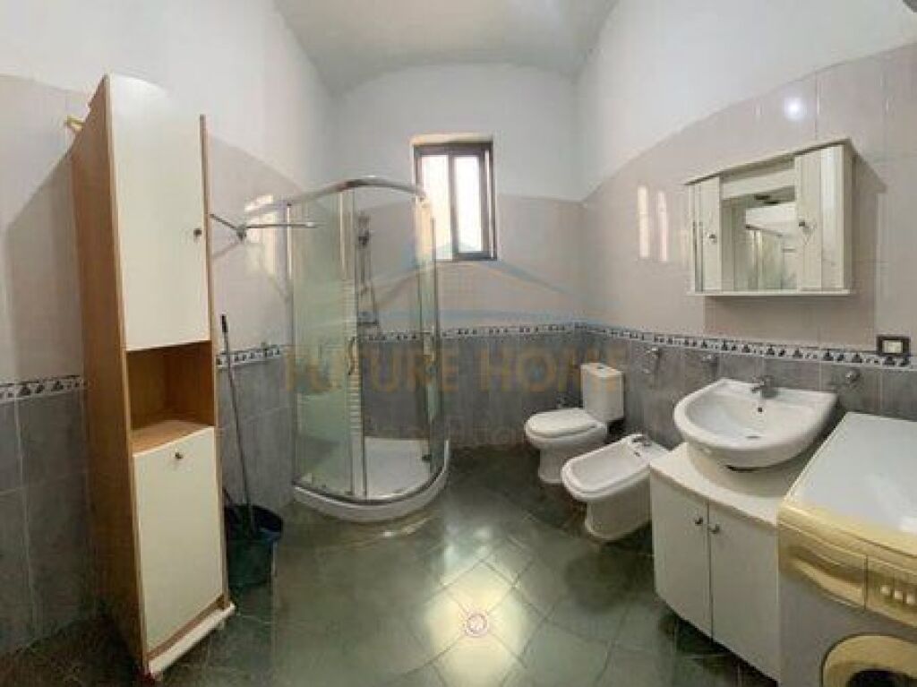 Rent, Apartment 2+1, Kumini Street, Durres