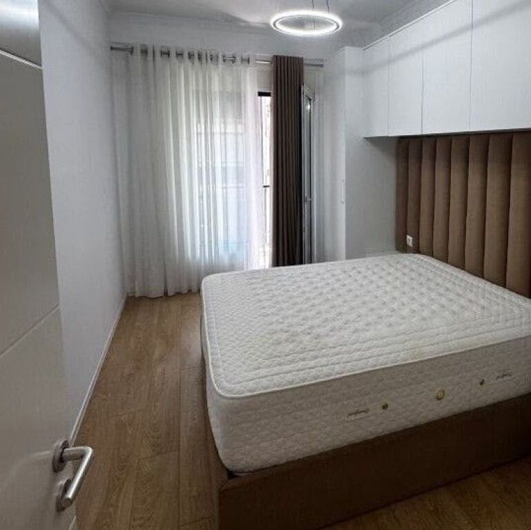 🏡 JEPET ME QIRA APARTAMENT 3+1 + POST PARKIMI | PRANË STADIUMIT DINAMO
