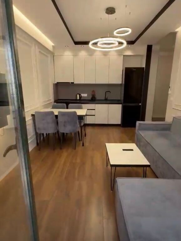 Apartment 1+1 for sale at Komuna e Parisit