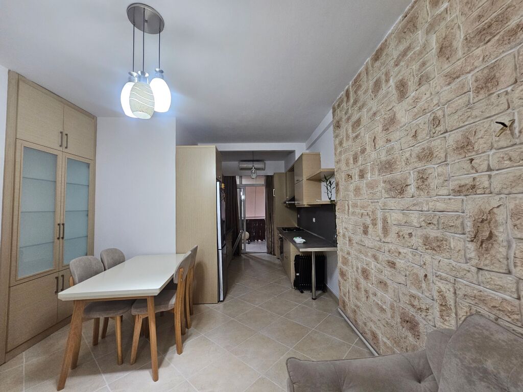 For sale 2+1+two parking spaces at Kodra Diellit