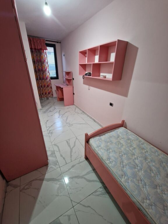 2+1 Apartment for rent near the Hospital in Durres