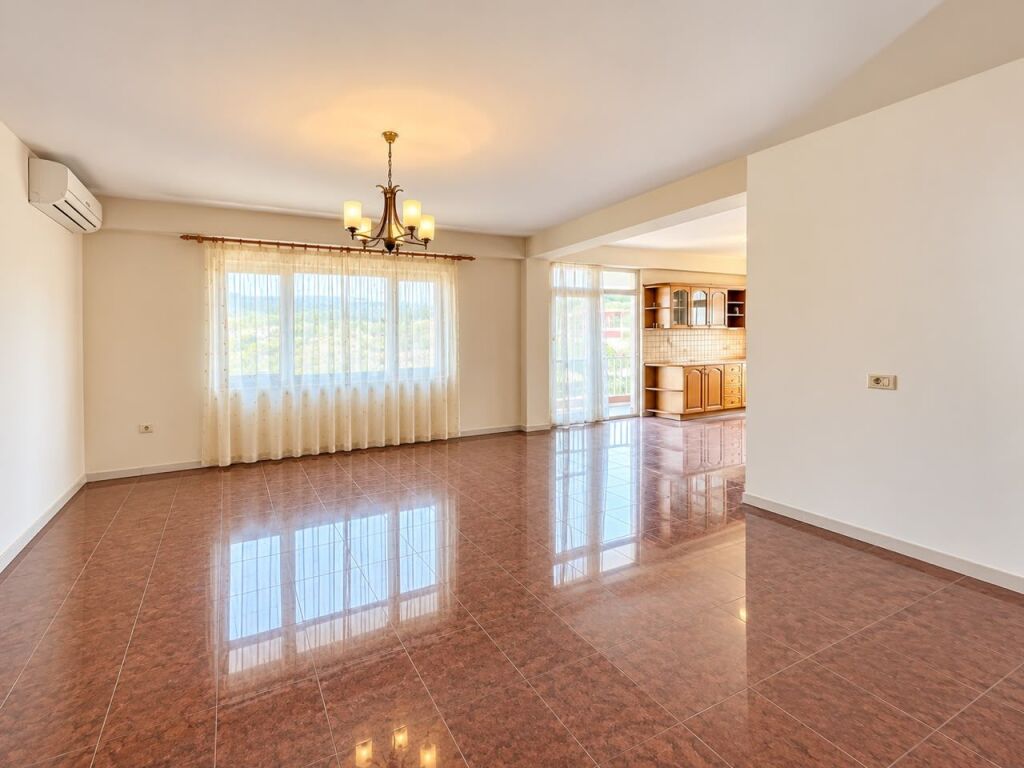 Apartment 3+1+2 for rent at Garda
