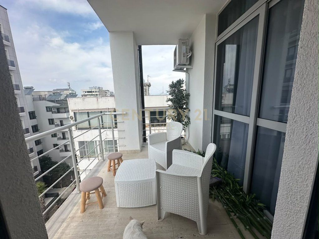 FOR RENT – 1+1 APARTMENT WITH SEA VIEW
