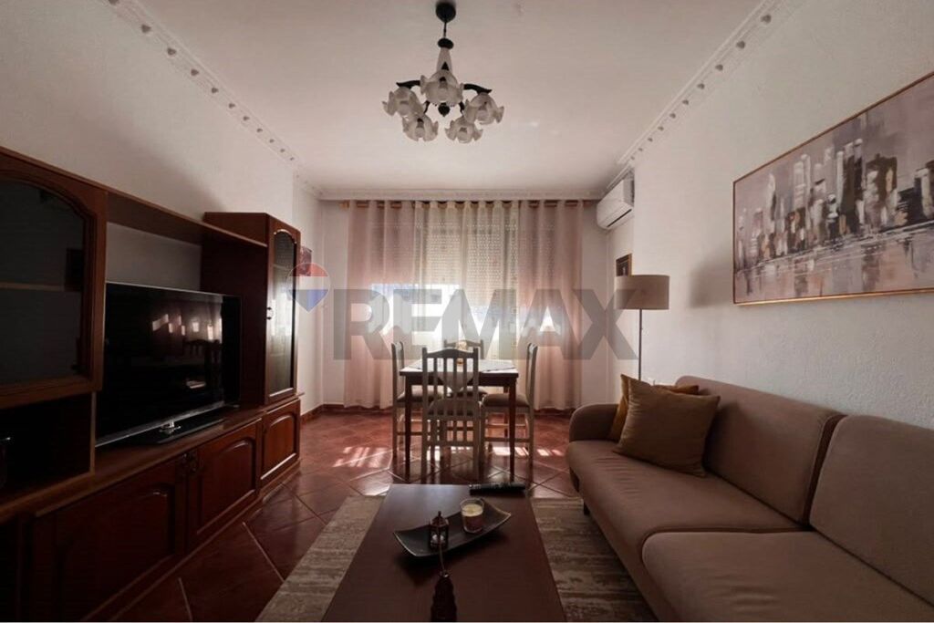 Apartment 2+1 for rent on Elbasan Street