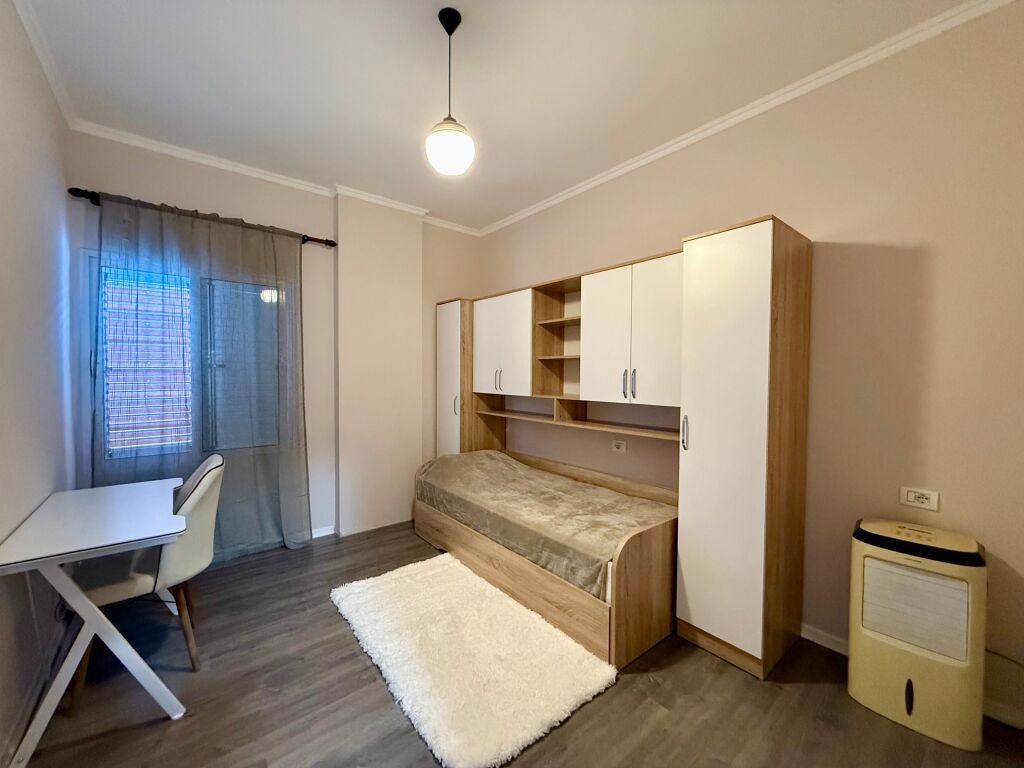 Për Qira | Apartament 2+1+2 | Liqeni Artificial i Tiranës