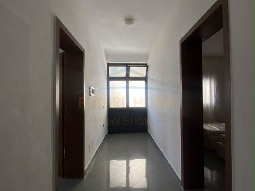 Rent, Apartment 2+1, Kumini Street, Durres